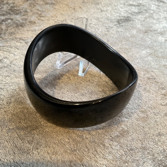 Vintage Asymmetrical Black Wavy Bangle Bracelet Made in West Germany